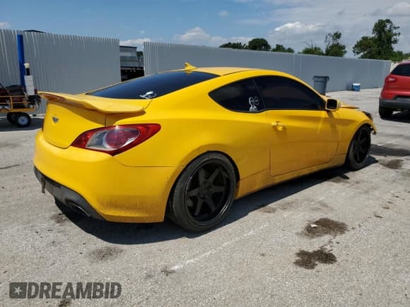 ✅ 2010 Hyundai Genesis Coupe Track • VIN: KMHHU6KH0AU012393 • Lot: 68636225. Wystawiony na Copart z przebiegiem 102 307 mil. Bezpłatny archiwum sprzedaży aukcyjnych z USA i szczegółowy raport historii pojazdu na DreamBid. Zdjęcie 3.