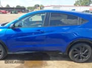 ✅ 2022 Honda HR-V Sport • VIN: 3CZRU6H12NM767049 • Lot: 43333422. Wystawiony na IAAI z przebiegiem 50 070 mil. Bezpłatny archiwum sprzedaży aukcyjnych z USA i szczegółowy raport historii pojazdu na DreamBid. Zdjęcie 14.
