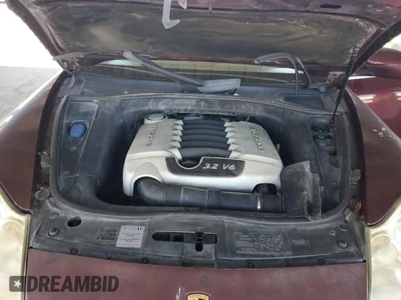 ✅ 2004 Porsche Cayenne • VIN: WP1AA29P74LA24053 • Лот: 69497125. Опубликован ранее на Copart с пробегом 248 021 миль. Бесплатный доступ к архиву аукционных продаж из США и подробный отчёт об истории автомобиля на DreamBid. Изображение 11.