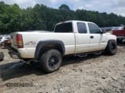 ✅ 2001 Chevrolet Silverado 2500HD LS • VIN: 1GCHK29U31E155516 • Lot: 69757755. Listed on Copart with 304,662 mi. Free auction sales archive from the USA and detailed vehicle history report at DreamBid. Image 3.