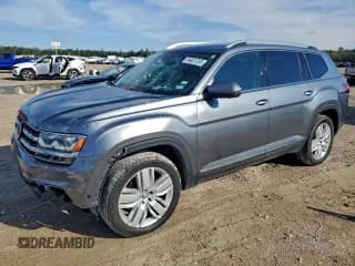 ✅ 2018 Volkswagen Atlas SEL Premium • VIN: 1V2NR2CA7JC532307 • Лот: 94601355. Опубликован ранее на Copart с пробегом 105 235 миль. Бесплатный доступ к архиву аукционных продаж из США и подробный отчёт об истории автомобиля на DreamBid. Изображение 1.