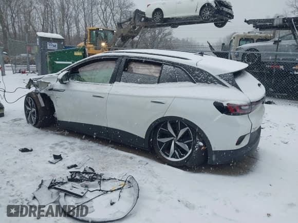 ✅ 2023 Volkswagen ID.4 Pro • VIN: 1V2VMPE89PC022250 • Лот: 41449154. Опубликован ранее на IAAI с пробегом 58 757 миль. Бесплатный доступ к архиву аукционных продаж из США и подробный отчёт об истории автомобиля на DreamBid. Изображение 14.