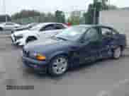2000 BMW 3 Series 323i с VIN WBAAM3335YFP68157, выставлен на аукционе IAAI как лот 42029364 с пробегом 105 078 миль миль и . История ставок и продаж доступна на DreamBid. Изображение 2.