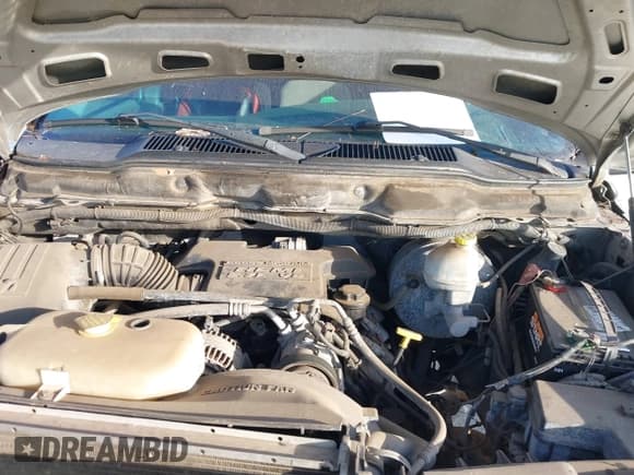 ✅ 2004 Dodge 2500 ST • VIN: 3D7KA28D24G192313 • Lot: 40711933. Wystawiony na IAAI z przebiegiem 213 496 mil. Bezpłatny archiwum sprzedaży aukcyjnych z USA i szczegółowy raport historii pojazdu na DreamBid. Zdjęcie 10.