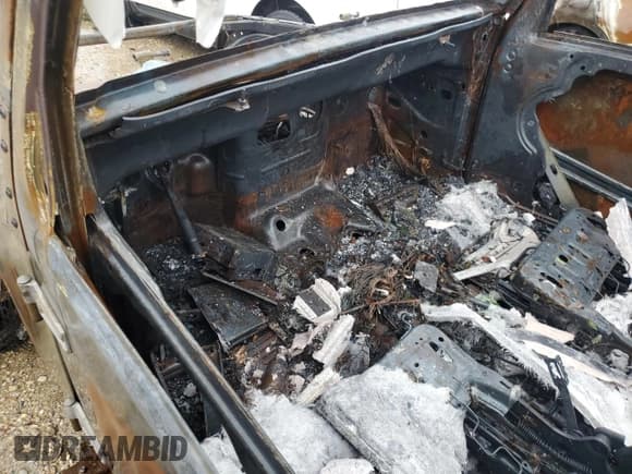 ✅ 2008 Jeep Wrangler Unlimited Sahara • VIN: 1J4GA59178L544357 • Lot: 54785005. Wystawiony na Copart z przebiegiem Nie podano. Bezpłatny archiwum sprzedaży aukcyjnych z USA i szczegółowy raport historii pojazdu na DreamBid. Zdjęcie 8.