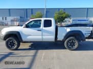 ✅ 2014 Toyota Tacoma PreRunner • VIN: 5TFTX4GN3EX027242 • Lot: 41367306. Listed on IAAI with 155,093 mi. Free auction sales archive from the USA and detailed vehicle history report at DreamBid. Image 14.
