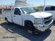 ✅ 2012 Chevrolet Silverado 2500HD Work Truck • VIN: 1GB0CVCG0CF157255 • Lot: 42449760. Wystawiony na IAAI z przebiegiem 108 103 mil. Bezpłatny archiwum sprzedaży aukcyjnych z USA i szczegółowy raport historii pojazdu na DreamBid. Zdjęcie 1.