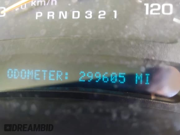 ✅ 2006 Chevrolet Silverado 1500 LT1 • VIN: 1GCEK19BX6Z197158 • Lot: 42828488. Listed on IAAI with 299,605 mi. Free auction sales archive from the USA and detailed vehicle history report at DreamBid. Image 14.