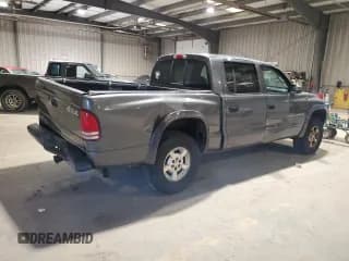 ✅ 2002 Dodge Dakota Sport • VIN: 1B7HG38N02S587775 • Lot: 53423675. Wystawiony na Copart z przebiegiem 188 900 mil. Bezpłatny archiwum sprzedaży aukcyjnych z USA i szczegółowy raport historii pojazdu na DreamBid. Zdjęcie 3.