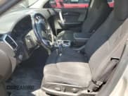 ✅ 2010 GMC Acadia SLE • VIN: 1GKLVLED7AJ213295 • Lot: 67605605. Wystawiony na Copart z przebiegiem 199 814 mil. Bezpłatny archiwum sprzedaży aukcyjnych z USA i szczegółowy raport historii pojazdu na DreamBid. Zdjęcie 7.