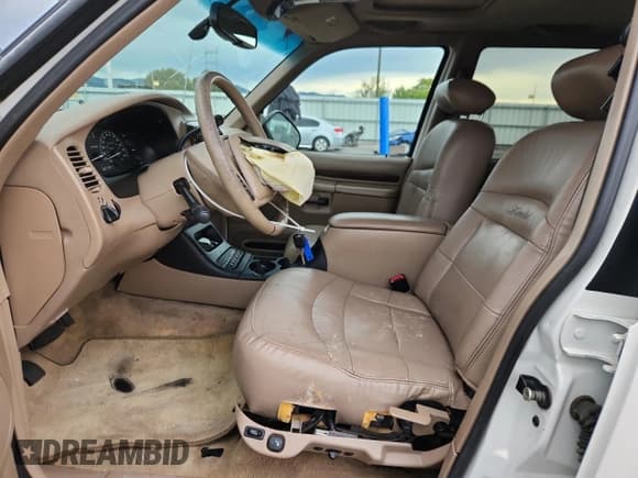 ✅ 1999 Ford Explorer XLT • VIN: 1FMZU34EXXZB68314 • Lot: 80711795. Listed on Copart with 242,075 mi. Free auction sales archive from the USA and detailed vehicle history report at DreamBid. Image 7.