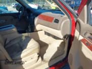 ✅ 2014 GMC Yukon XL SLT • VIN: 1GKS1KE02ER211427 • Lot: 43526945. Listed on IAAI with 81,999 mi. Free auction sales archive from the USA and detailed vehicle history report at DreamBid. Image 5.