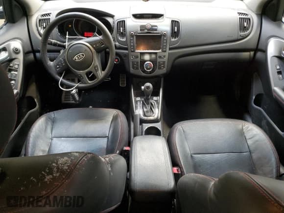 ✅ 2011 Kia Forte SX • VIN: KNAFW4A30B5385166 • Lot: 51423585. Wystawiony na Copart z przebiegiem 161 056 mil. Bezpłatny archiwum sprzedaży aukcyjnych z USA i szczegółowy raport historii pojazdu na DreamBid. Zdjęcie 8.