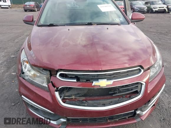 ✅ 2015 Chevrolet Cruze LT • VIN: 1G1PC5SBXF7282030 • Lot: 43548338. Listed on IAAI with 139,252 mi. Free auction sales archive from the USA and detailed vehicle history report at DreamBid. Image 6.