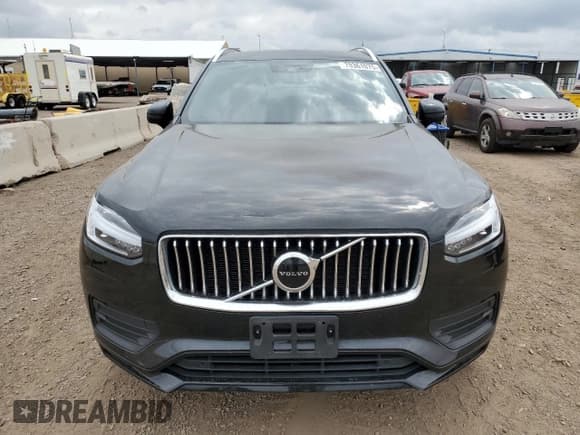 ✅ 2021 Volvo XC90 Momentum • VIN: YV4A22PK4M1714762 • Lot: 70361075. Listed on Copart with 48,239 mi. Free auction sales archive from the USA and detailed vehicle history report at DreamBid. Image 5.