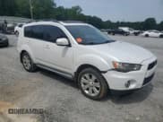 ✅ 2010 Mitsubishi Outlander SE • VIN: JA4AS3AW6AZ014334 • Lot: 60523085. Listed on Copart with 173,197 mi. Free auction sales archive from the USA and detailed vehicle history report at DreamBid. Image 4.