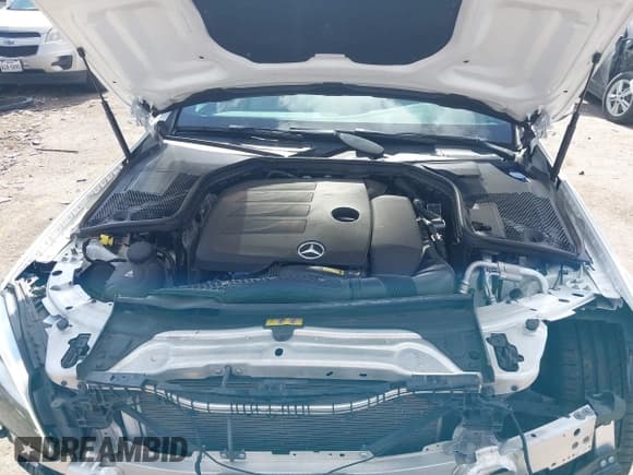 ✅ 2019 Mercedes-Benz C 300 • VIN: WDDWJ8DB2KF863714 • Lot: 42569540. Wystawiony na IAAI z przebiegiem 40 255 mil. Bezpłatny archiwum sprzedaży aukcyjnych z USA i szczegółowy raport historii pojazdu na DreamBid. Zdjęcie 10.