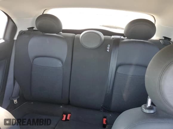 ✅ 2019 FIAT 500X Pop • VIN: ZFBNFYA14KP773948 • Lot: 70107723. Listed on Copart with 80,353 mi. Free auction sales archive from the USA and detailed vehicle history report at DreamBid. Image 10.