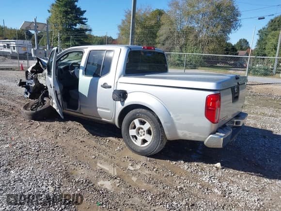 ✅ 2006 Nissan Frontier SE • VIN: 1N6AD07U86C460013 • Lot: 43510905. Listed on IAAI with 156,080 mi. Free auction sales archive from the USA and detailed vehicle history report at DreamBid. Image 3.