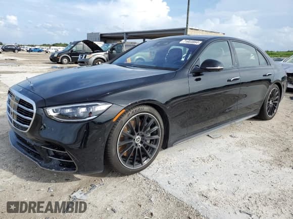✅ 2024 Mercedes-Benz S 580 • VIN: W1K6G7GB5RA249784 • Lot: 71603864. Wystawiony na Copart z przebiegiem 3 472 mil. Bezpłatny archiwum sprzedaży aukcyjnych z USA i szczegółowy raport historii pojazdu na DreamBid. Zdjęcie 1.