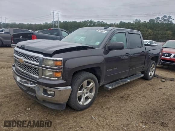 ✅ 2015 Chevrolet Silverado 1500 LT • VIN: 3GCPCREC6FG299222 • Лот: 94753305. Опубликован ранее на Copart с пробегом 181 687 миль. Бесплатный доступ к архиву аукционных продаж из США и подробный отчёт об истории автомобиля на DreamBid. Изображение 1.
