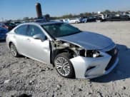 ✅ 2016 Lexus ES 330 • VIN: 58ABK1GG2GU018650 • Лот: 91365615. Опубликован ранее на Copart с пробегом 72 342 миль. Бесплатный доступ к архиву аукционных продаж из США и подробный отчёт об истории автомобиля на DreamBid. Изображение 4.