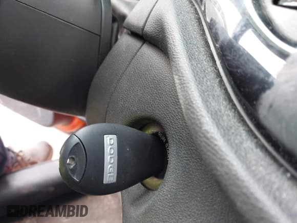 ✅ 2013 Dodge Dart SXT • VIN: 1C3CDFBA1DD329190 • Лот: 43641272. Опубликован ранее на IAAI с пробегом 157 352 миль. Бесплатный доступ к архиву аукционных продаж из США и подробный отчёт об истории автомобиля на DreamBid. Изображение 11.