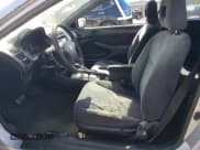 ✅ 2003 Honda Civic LX • VIN: 1HGEM22553L015015 • Lot: 70387895. Wystawiony na Copart z przebiegiem 275 027 mil. Bezpłatny archiwum sprzedaży aukcyjnych z USA i szczegółowy raport historii pojazdu na DreamBid. Zdjęcie 7.