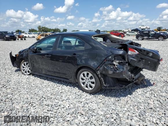 ✅ 2022 Toyota Corolla LE • VIN: 5YFEPMAE2NP332392 • Лот: 70555905. Опубликован ранее на Copart с пробегом 74 697 миль. Бесплатный доступ к архиву аукционных продаж из США и подробный отчёт об истории автомобиля на DreamBid. Изображение 2.
