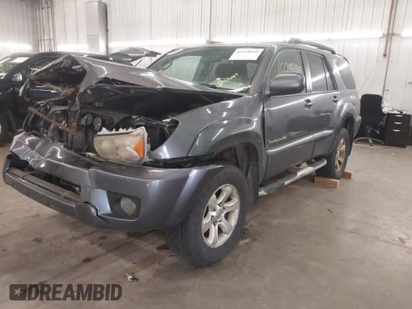 ✅ 2006 Toyota 4Runner SR5 • VIN: JTEBU14R260104036 • Lot: 43215695. Wystawiony na IAAI z przebiegiem 250 781 mil. Bezpłatny archiwum sprzedaży aukcyjnych z USA i szczegółowy raport historii pojazdu na DreamBid. Zdjęcie 2.