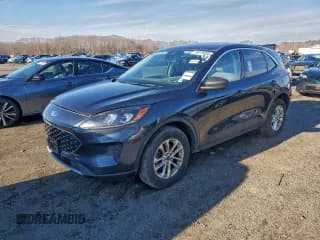 ✅ 2022 Ford Escape SE • VIN: 1FMCU9G6XNUB84102 • Lot: 95218085. Listed on Copart with 97,499 mi. Free auction sales archive from the USA and detailed vehicle history report at DreamBid. Image 1.