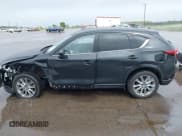 ✅ 2024 Mazda CX-5 S Premium • VIN: JM3KFBDL3R0444145 • Лот: 42297028. Опубликован ранее на IAAI с пробегом 22 665 миль. Бесплатный доступ к архиву аукционных продаж из США и подробный отчёт об истории автомобиля на DreamBid. Изображение 14.