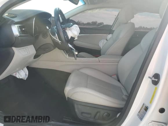 ✅ 2021 Genesis G70 2.0T • VIN: KMTG64LA4MU075714 • Lot: 91418455. Wystawiony na Copart z przebiegiem 48 552 mil. Bezpłatny archiwum sprzedaży aukcyjnych z USA i szczegółowy raport historii pojazdu na DreamBid. Zdjęcie 7.