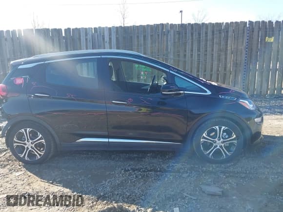 ✅ 2019 Chevrolet Bolt EV Premier • VIN: 1G1FZ6S03K4117575 • Lot: 41223712. Wystawiony na IAAI z przebiegiem 54 596 mil. Bezpłatny archiwum sprzedaży aukcyjnych z USA i szczegółowy raport historii pojazdu na DreamBid. Zdjęcie 13.