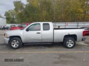 ✅ 2010 Chevrolet Silverado 1500 LS • VIN: 1GCSCREA0AZ144604 • Lot: 43461702. Listed on IAAI with 124,686 mi. Free auction sales archive from the USA and detailed vehicle history report at DreamBid. Image 14.