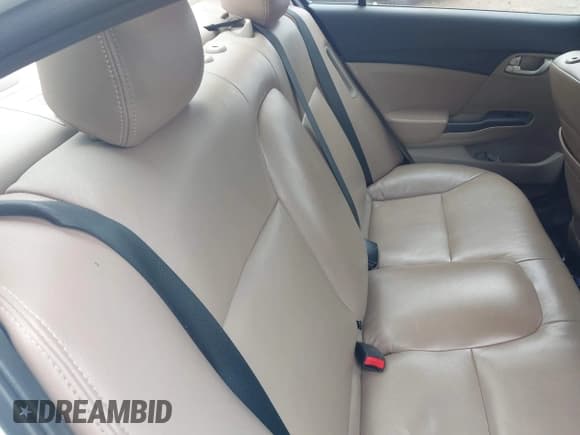 ✅ 2015 Honda Civic • VIN: 19XFB4F28FE200676 • Lot: 42246696. Listed on IAAI with 150,965 mi. Free auction sales archive from the USA and detailed vehicle history report at DreamBid. Image 8.