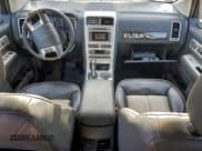 ✅ 2008 Lincoln MKX • VIN: 2LMDU88C68BJ34332 • Lot: 95553355. Listed on Copart with 111,451 mi. Free auction sales archive from the USA and detailed vehicle history report at DreamBid. Image 8.