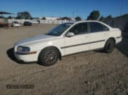 ✅ 2000 Volvo S80 • VIN: YV1TS94DXY1084322 • Лот: 80757094. Опубликован ранее на Copart с пробегом 109 578 миль. Бесплатный доступ к архиву аукционных продаж из США и подробный отчёт об истории автомобиля на DreamBid. Изображение 1.