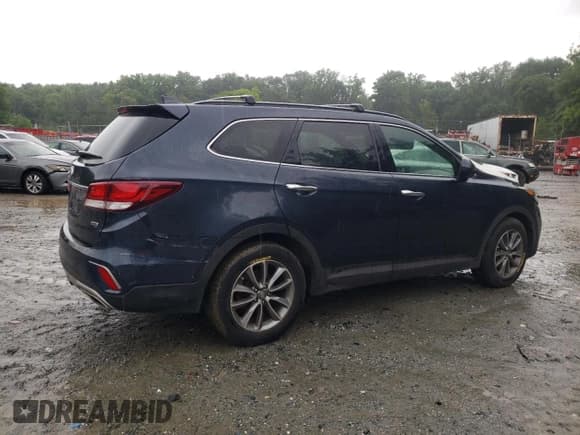 ✅ 2017 Hyundai Santa Fe SE • VIN: KM8SMDHF1HU250991 • Лот: 53628443. Опубликован ранее на Copart с пробегом 41 145 миль. Бесплатный доступ к архиву аукционных продаж из США и подробный отчёт об истории автомобиля на DreamBid. Изображение 3.
