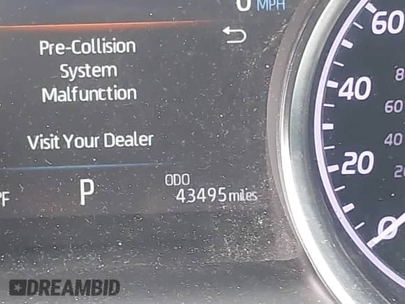 2020 Toyota Camry SE with VIN 4T1G11BKXLU009460, listed as a IAAI auction lot 42907075 with 43,495 mi miles and . Bid and sale history available at DreamBid. Image 15.