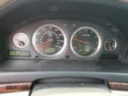 ✅ 2004 Volvo S80 • VIN: YV1TS92D641361979 • Lot: 47833235. Wystawiony na Copart z przebiegiem 108 502 mil. Bezpłatny archiwum sprzedaży aukcyjnych z USA i szczegółowy raport historii pojazdu na DreamBid. Zdjęcie 9.