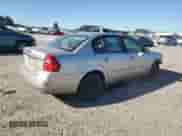 2007 Chevrolet Malibu 1LS z VIN 1G1ZS58FX7F306839, wystawiony jako Copart lot #89662425 z przebiegiem 371 399 mil mil oraz Szkoda całkowita • Salvage title. Historia ofert i sprzedaży dostępna na DreamBid. Obrazek 3.