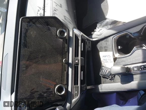 ✅ 2024 Lexus RX 350 • VIN: JTJCHMAA4R2017497 • Лот: 42151491. Опубликован ранее на IAAI с пробегом 17 707 миль. Бесплатный доступ к архиву аукционных продаж из США и подробный отчёт об истории автомобиля на DreamBid. Изображение 11.