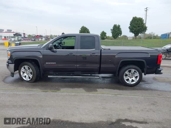 ✅ 2014 GMC Sierra 1500 SLE • VIN: 1GTR1UECXEZ364508 • Lot: 43436733. Wystawiony na IAAI z przebiegiem 75 208 mil. Bezpłatny archiwum sprzedaży aukcyjnych z USA i szczegółowy raport historii pojazdu na DreamBid. Zdjęcie 14.