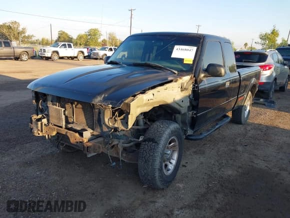 ✅ 2002 Ford Ranger XL Fleet • VIN: 1FTYR44V22PB26814 • Lot: 43468047. Wystawiony na IAAI z przebiegiem 122 119 mil. Bezpłatny archiwum sprzedaży aukcyjnych z USA i szczegółowy raport historii pojazdu na DreamBid. Zdjęcie 6.