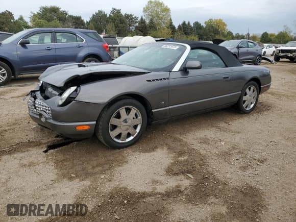 ✅ 2003 Ford Thunderbird Deluxe • VIN: 1FAHP60A53Y102447 • Лот: 86232975. Опубликован ранее на Copart с пробегом 64 118 миль. Бесплатный доступ к архиву аукционных продаж из США и подробный отчёт об истории автомобиля на DreamBid. Изображение 1.