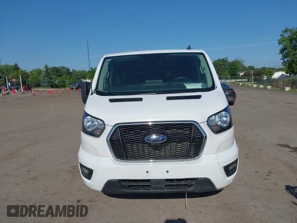 ✅ 2023 Ford Transit Passenger XL • VIN: 1FBAX2YG3PKA90941 • Лот: 42472270. Опубликован ранее на IAAI с пробегом 43 141 миль. Бесплатный доступ к архиву аукционных продаж из США и подробный отчёт об истории автомобиля на DreamBid. Изображение 12.