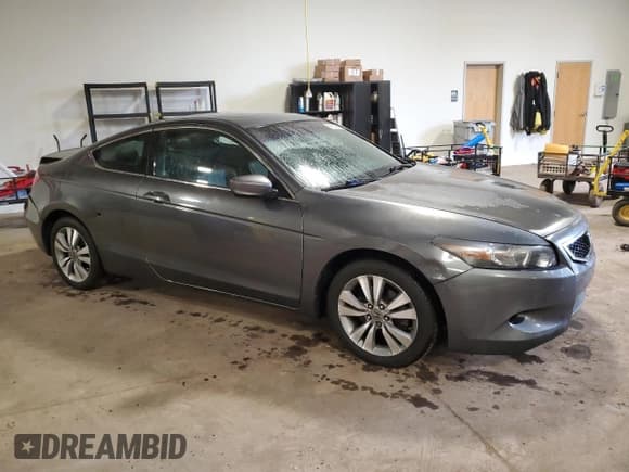 ✅ 2009 Honda Accord EX-L • VIN: 1HGCS12899A023317 • Lot: 84562365. Wystawiony na Copart z przebiegiem 39 695 mil. Bezpłatny archiwum sprzedaży aukcyjnych z USA i szczegółowy raport historii pojazdu na DreamBid. Zdjęcie 4.