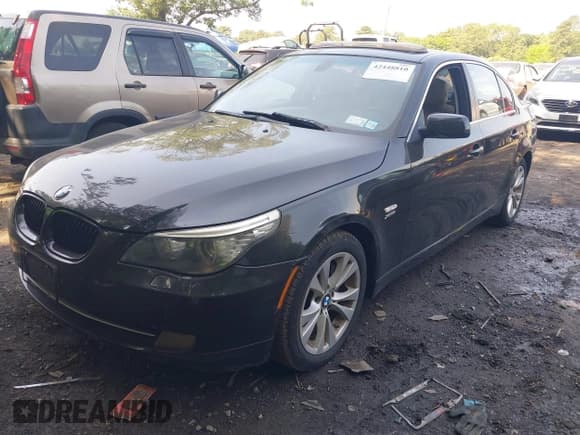 ✅ 2009 BMW 5 Series 535i xDrive • VIN: WBANV93539C136232 • Lot: 42448810. Wystawiony na IAAI z przebiegiem 206 267 mil. Bezpłatny archiwum sprzedaży aukcyjnych z USA i szczegółowy raport historii pojazdu na DreamBid. Zdjęcie 6.