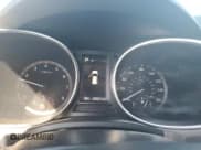 ✅ 2017 Hyundai Santa Fe Ultimate • VIN: 5XYZWDLA7HG502303 • Lot: 93115355. Listed on Copart with 100,217 mi. Free auction sales archive from the USA and detailed vehicle history report at DreamBid. Image 9.